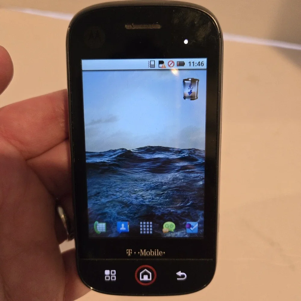 Android Motorola Cliq MB200 Camera WIFI QWERTY Keyboard 3G GSM Original‎
